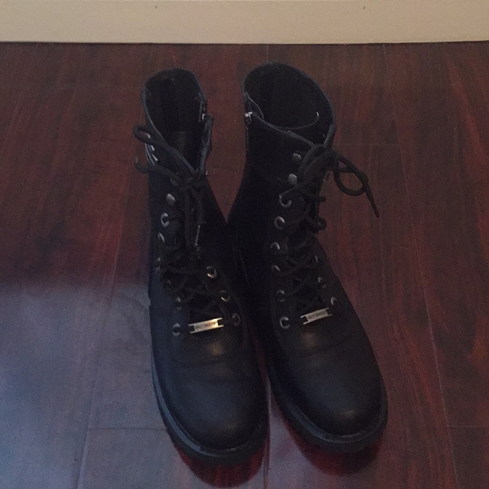 Women’s Harley Davidson motorcycle boots